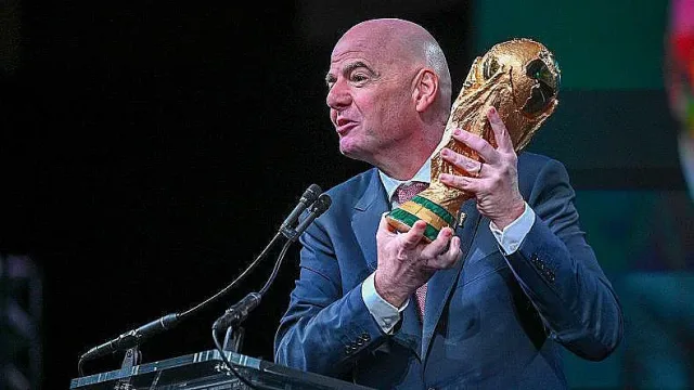 Президентът на ФИФА: Иран ще играе на Мондиала, не живеем на Луната