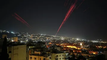 Крехко примирие в Близкия изток. Оръжията замлъкнаха в полунощ