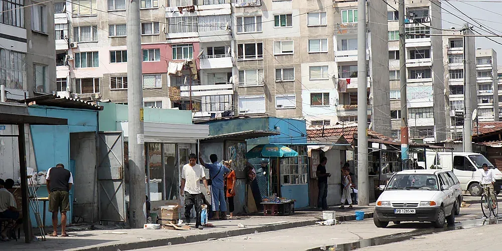 Ноу хау в "Столипиново": Следят с дронове за купен вот 