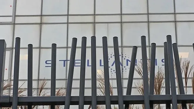 Затваря емблематичен завод за автомобили