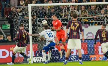 Андреев блесна при дебюта си, Лех удари Погон и излезе начело