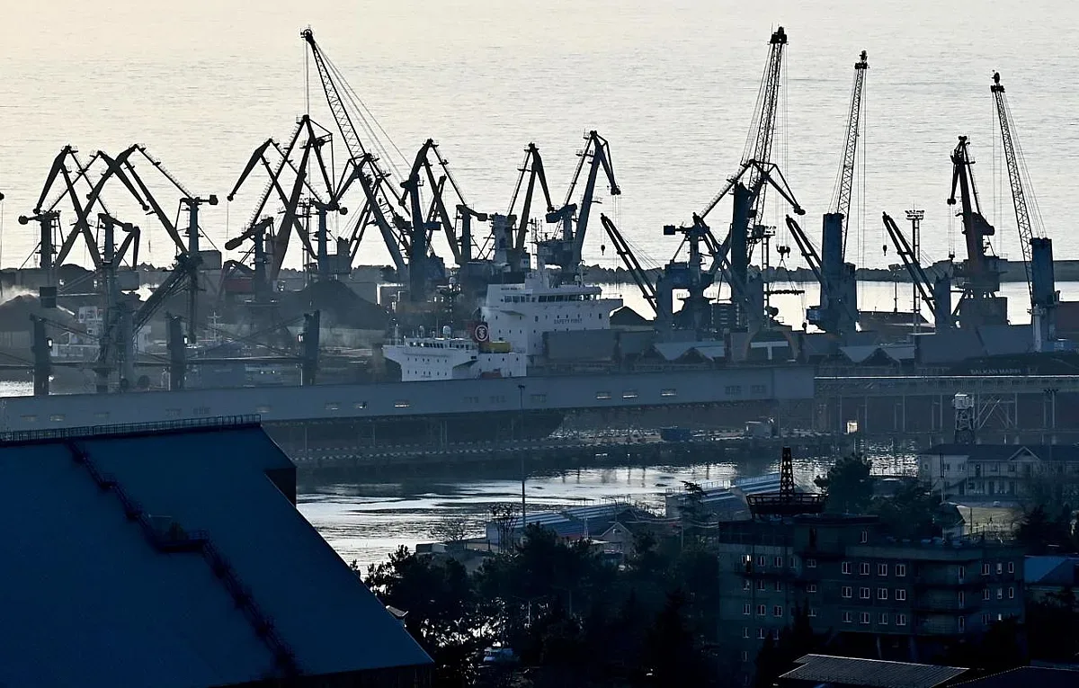 Смърт след нова атака с дронове в руския град Туапсе