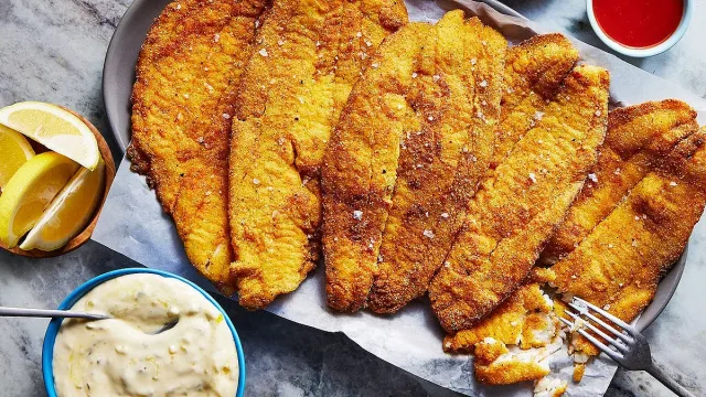 Една тайна съставка дава най-вкусната панировка за риба