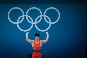 Българин изравни европейски рекорд и грабна златния медал