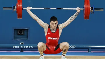 Българин изравни европейски рекорд и грабна златния медал