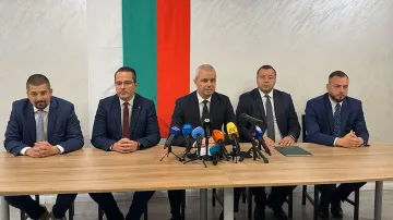 Костадинов: Оставаме съвестта на нацията
