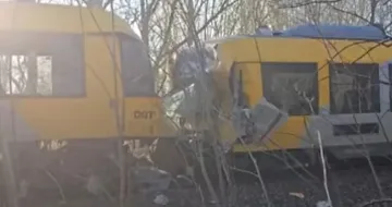 Челен сблъсък на два влака. Десетки пострадали