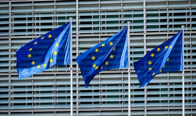 ЕС търси изход от кризите. Пари, сигурност и натиск върху Русия