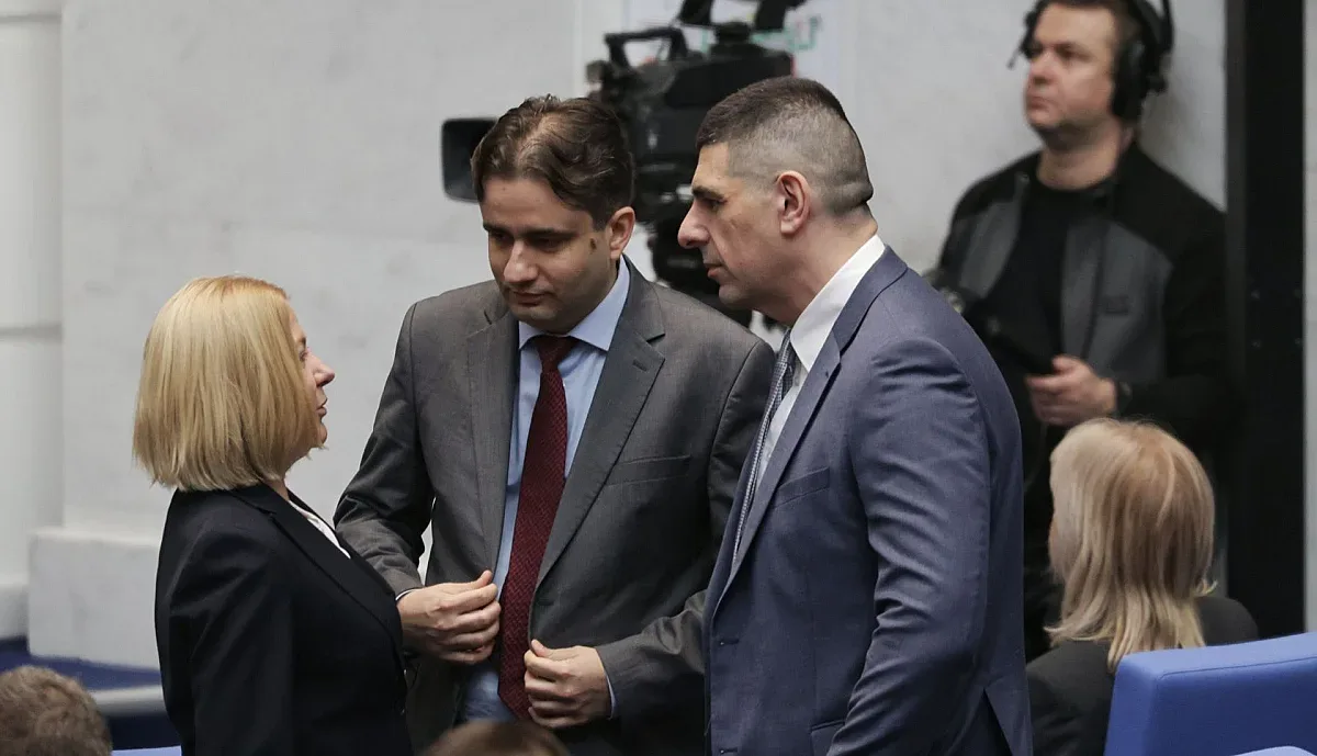 Нова буря в ПП-ДБ! Мирчев и Божанов скочиха до тавана