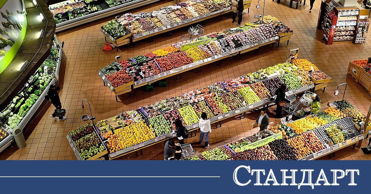 Ценови шок: доматите и краставиците стават деликатес