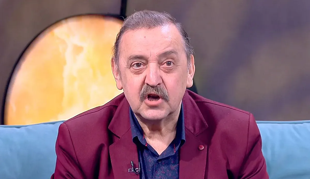 Кантарджиев бие камбаната. Пролетта идва с бонус вируси