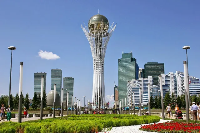 Казахстан влиза в играта. Новият енергиен хъб за дигиталния свят