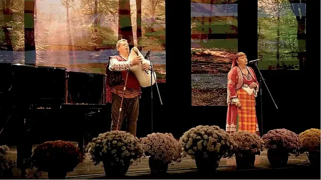 Спектакълът за Чудесата! Валя Балканска вдига Бургас