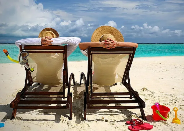 13 почивни дни през май. Бизнесът ръмжи