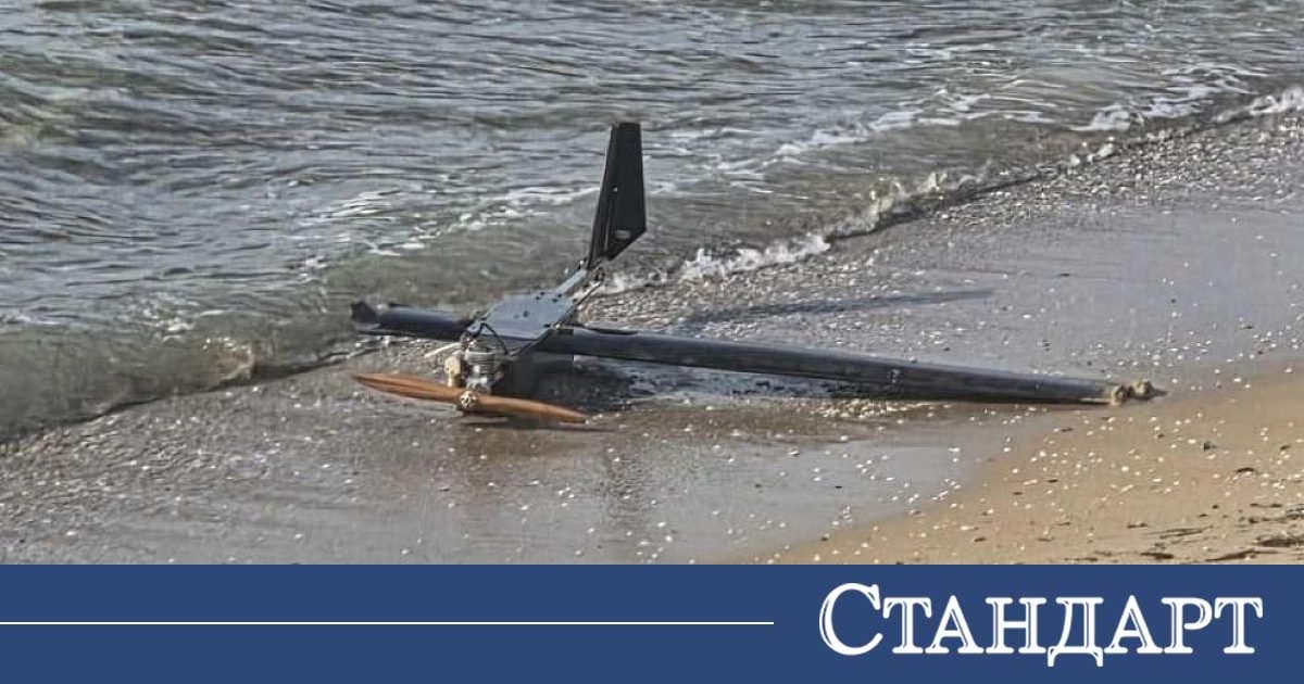 Дронове на плажа. Военните накрак