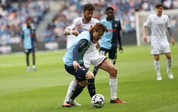 Осем гола и драма. Мец оцеля в луд мач срещу Льо Авър