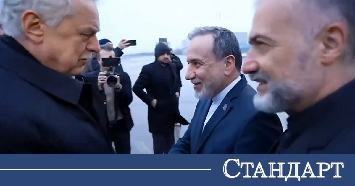 Арагчи кацна в Русия. Влиза ли Путин като посредник?