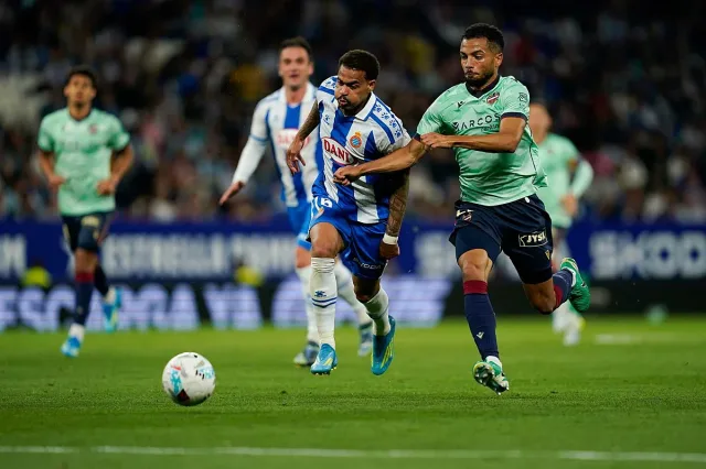 Скучно нулево реми между Еспаньол и Леванте в Ла Лига