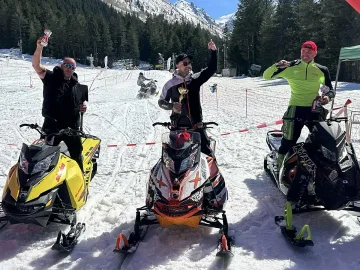 Планинска мощ и кауза на първото състезание с моторни шейни в Мальовица