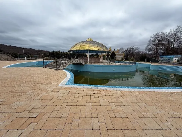 Продават хитова атракция на морето заради дългове