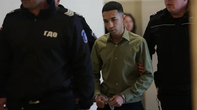 Няма милост. 20 години затвор за убиеца с аудито в автобус