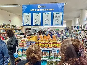 "Ситият на гладния не вярва“: Кабинетът "Гюров" и арогантността на властта