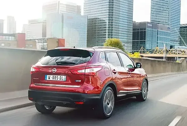 Избягвайте тези 5 бензинови кросоувъра, носят огромни главоболия