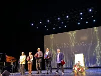 Спектакълът за Чудесата! Дъжд от награди за Поморие 