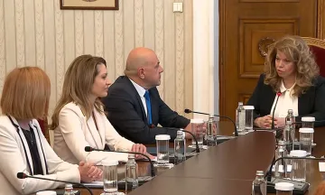 Президентът към ГЕРБ-СДС: Бъдете силна и отговорна опозиция
