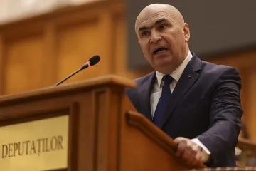 Вот на недоверие издуха румънското правителство