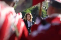 Йотова поздрави гвардейците, осветиха знамената (ВИДЕО и СНИМКИ)