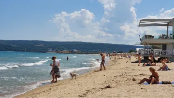 Няма кой да работи по морето. Причината