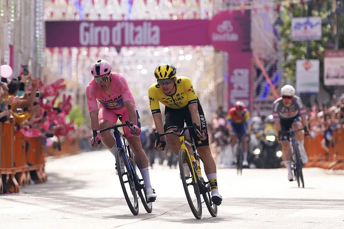 Община Бургас осигурява два големи LED екрана за излъчване на Giro d’Italia