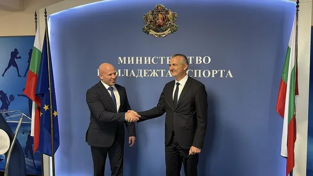 Димитър Илиев предаде щафетата: Енчо Керязов очерта приоритетите в спорта