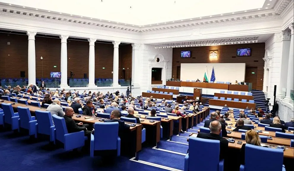 Рокада в ПБ. Нови депутати