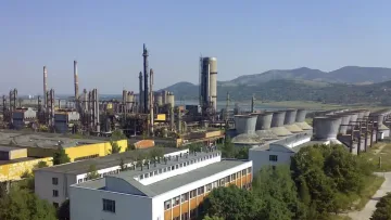 Издирват 49 българи, за да си получат заплатите