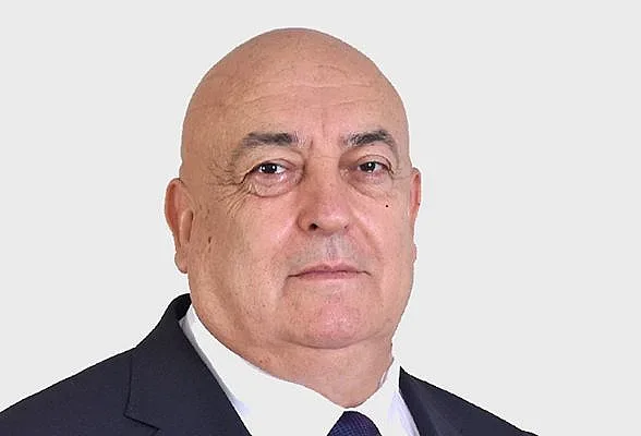 Обвиниха кмет за купуване на гласове