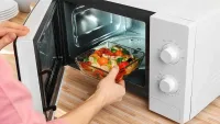Сбогом на микровълновата. Нов уред превзема кухните