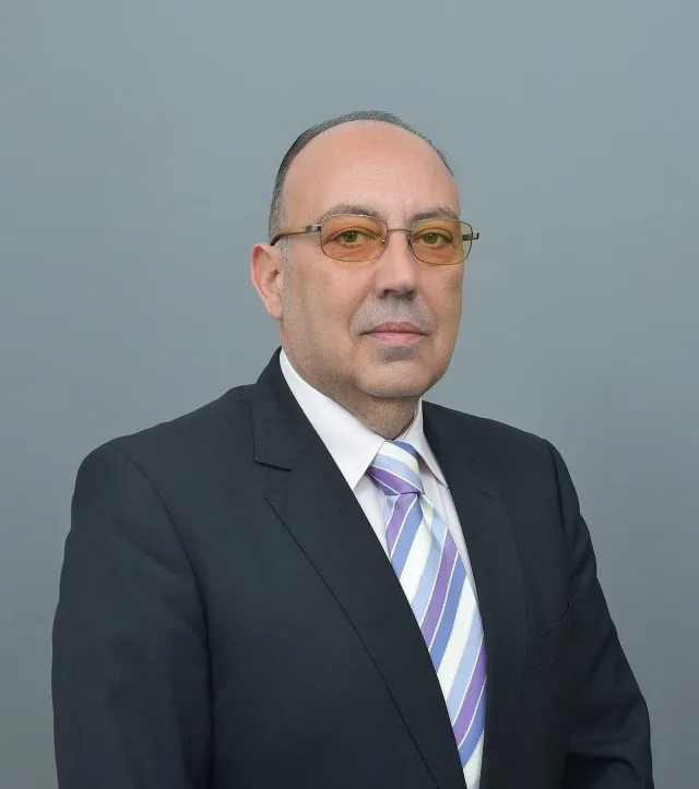 Капан за новия областен управител на Сливен