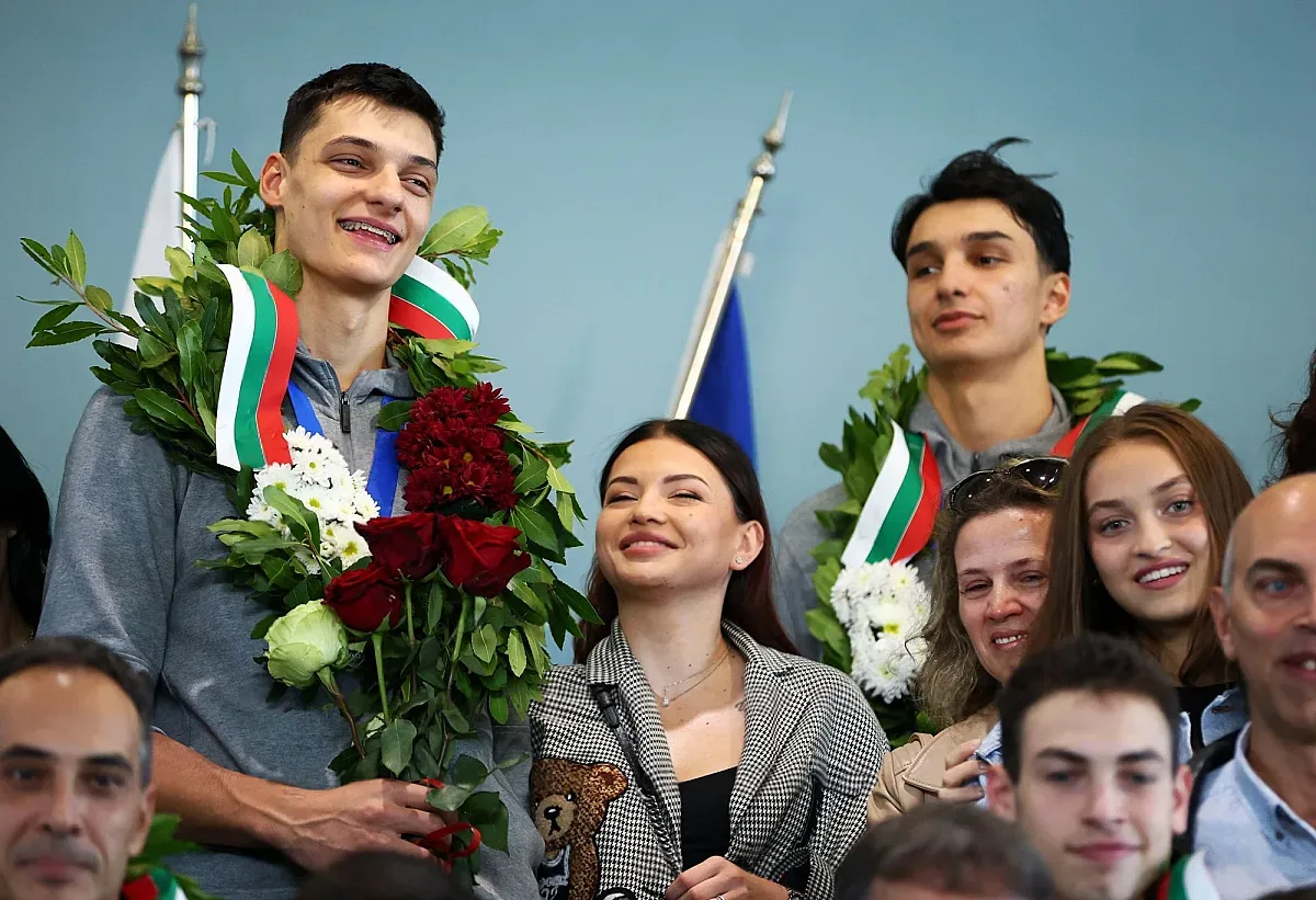 Мони Николов ще играе при брат си Алекс в Кучине Лубе