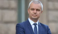 Костадинов със спешна защита на доставчика, нападнат от Мирчев
