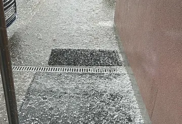 Градушка вилнее в Софийско! Къде удари лошо