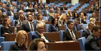 Големи промени в парламента. Опозицията скочи
