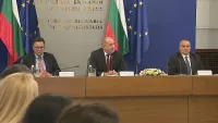Бангаранга с веригите. Радев налага германски модел