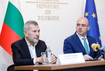 България търси спасителен механизъм за летните и зимните чартъри