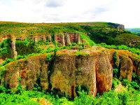 Кунино водопади и чудати скални форми