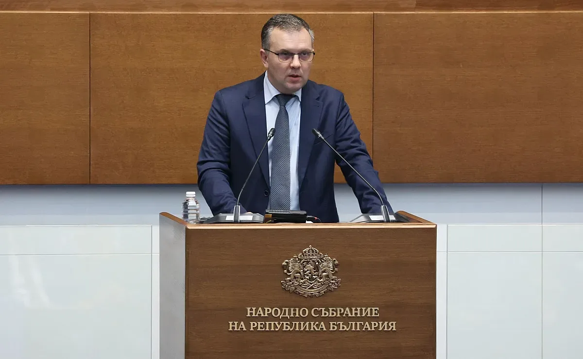Министър поиска решителен удар срещу корупцията във властта