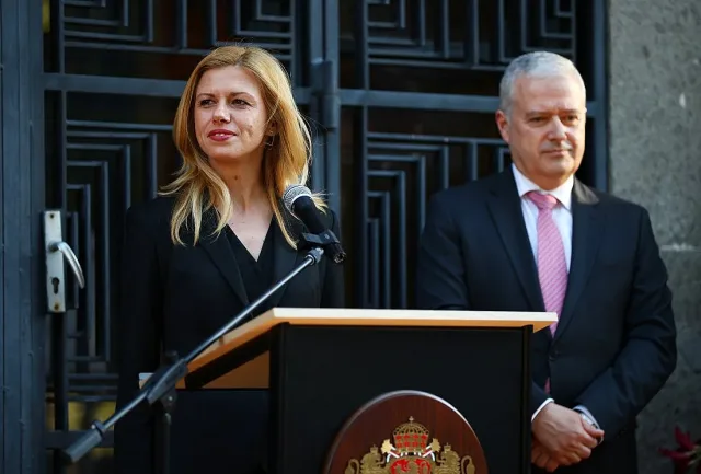 Михаела Доцова със специален дар за папата