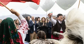 Държавата да пази фермерите от суша и наводнения, настоя президентът