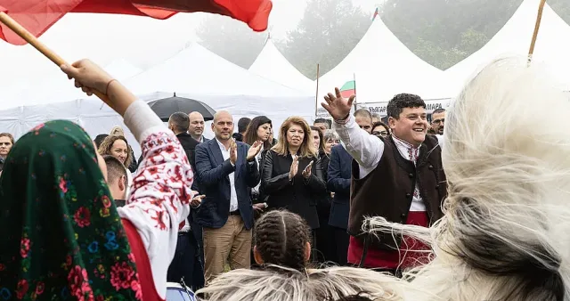 Държавата да пази фермерите от суша и наводнения, настоя президентът